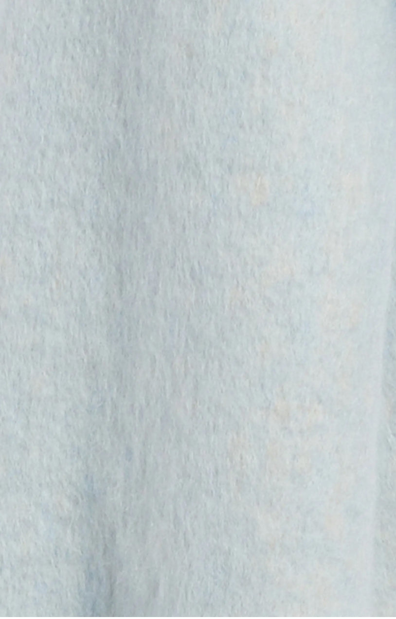 WINTER CHILL BLANKET SCARF - BLUE