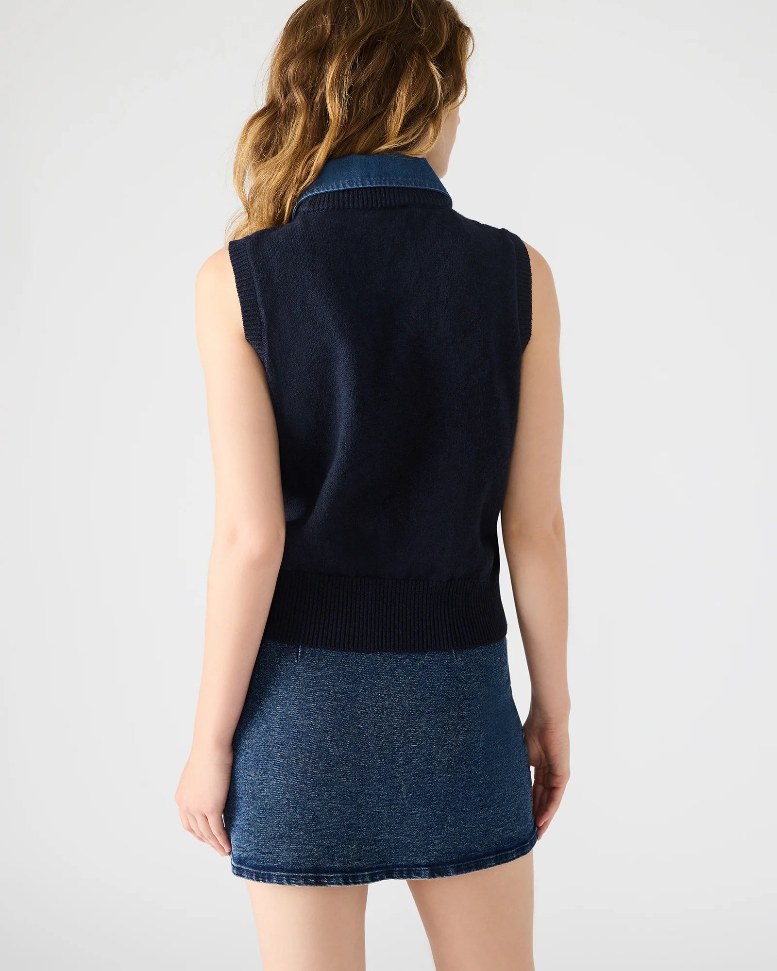 JEANE SWEATER VEST - MULTI