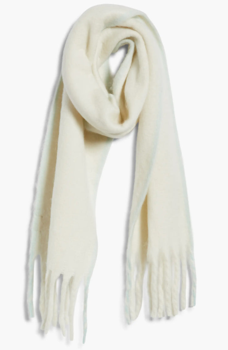 WINTER CHILL BLANKET SCARF - IVORY