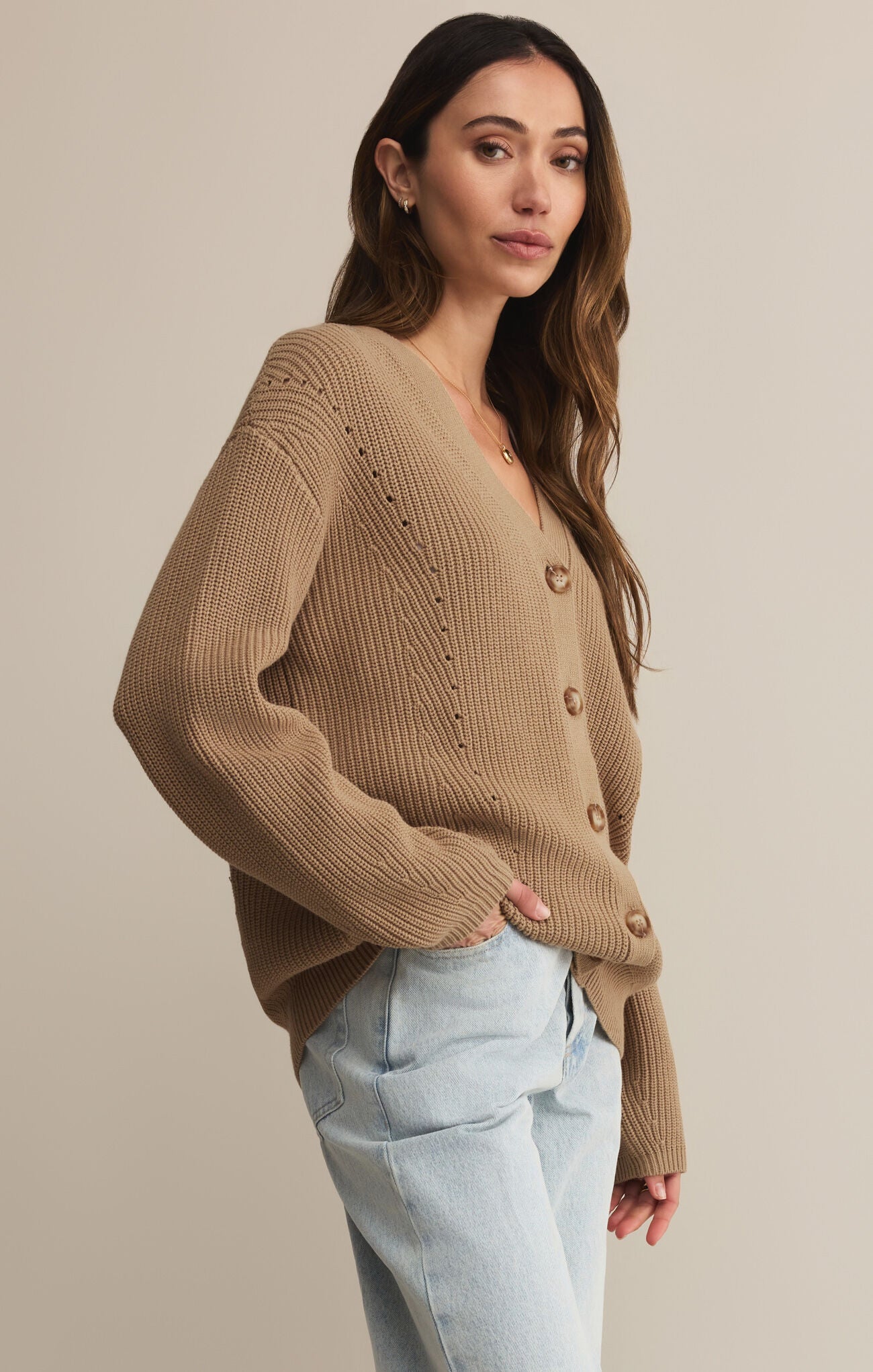 VOYAGER CARDIGAN - DESERT TAN
