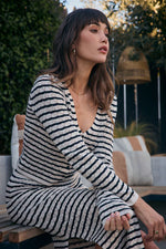 CARDINAL CARDIGAN - BLACK WHITE