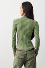 Surplus Cuff Top - Courtyard