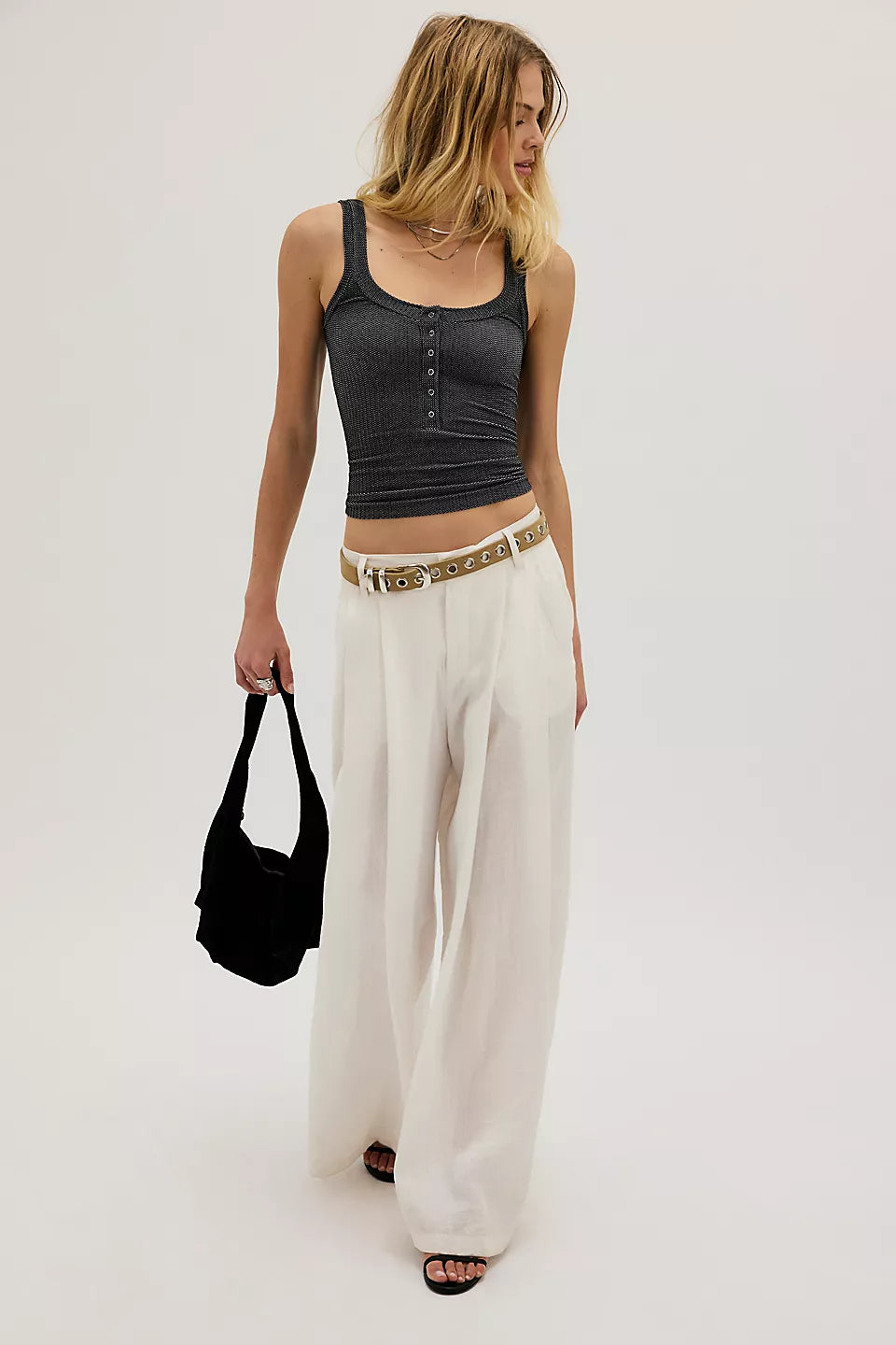 CLEAN SLATE HENLEY - BLACK