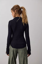 Surplus Cuff Top - Black