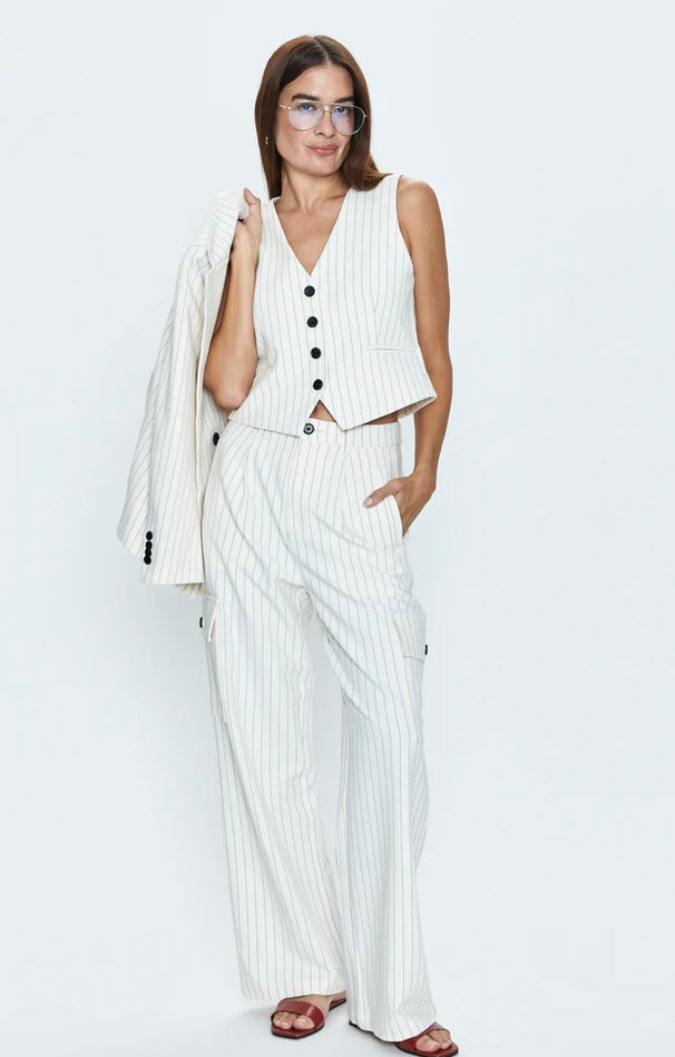 VERO VEST - LE BLANC PINSTRIPE