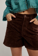 TIPPI VEGAN SUEDE SHORT - CHICORY COFFEE