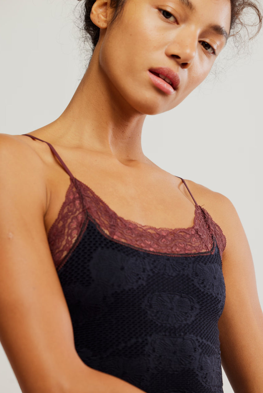 JULES SEAMLESS CAMI - BLACK COMBO