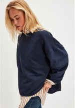 TOTAL ECLIPSE PULLOVER-DEEPER IRIS