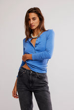 JAMIE HENLEY TOP-COLD RIVER