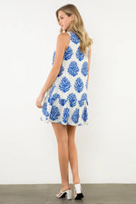 Sleeveless Collared Print Dress - White