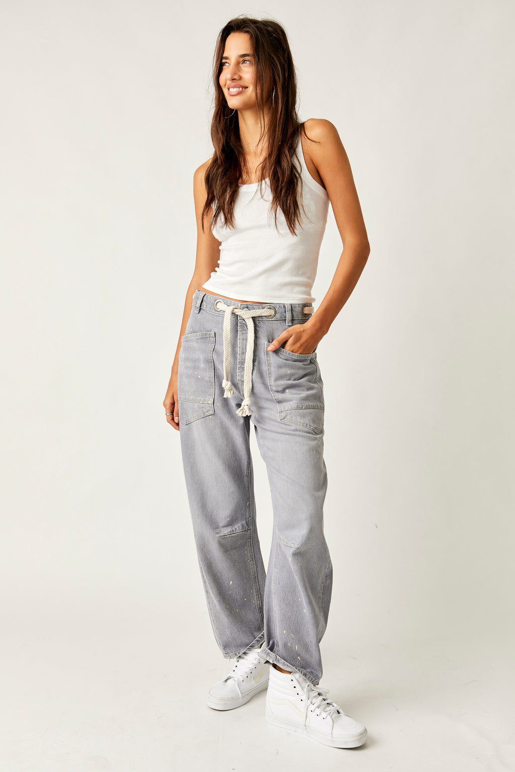 MOXIE LOW SLUNG PULL-ON BARREL JEAN