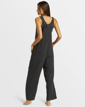 PACIFIC TIME JUMPSUIT-BLACK SANDS