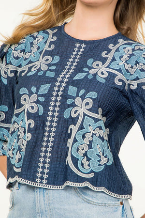 EMBROIDERED TOP -NAVY