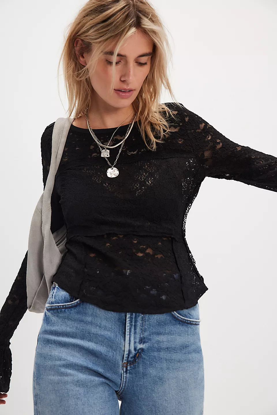 LACE LAYERING LONG SLEEVE-BLACK