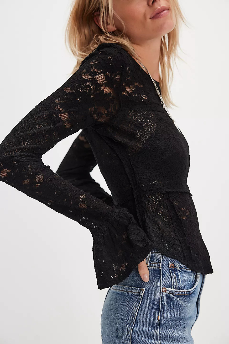 LACE LAYERING LONG SLEEVE-BLACK