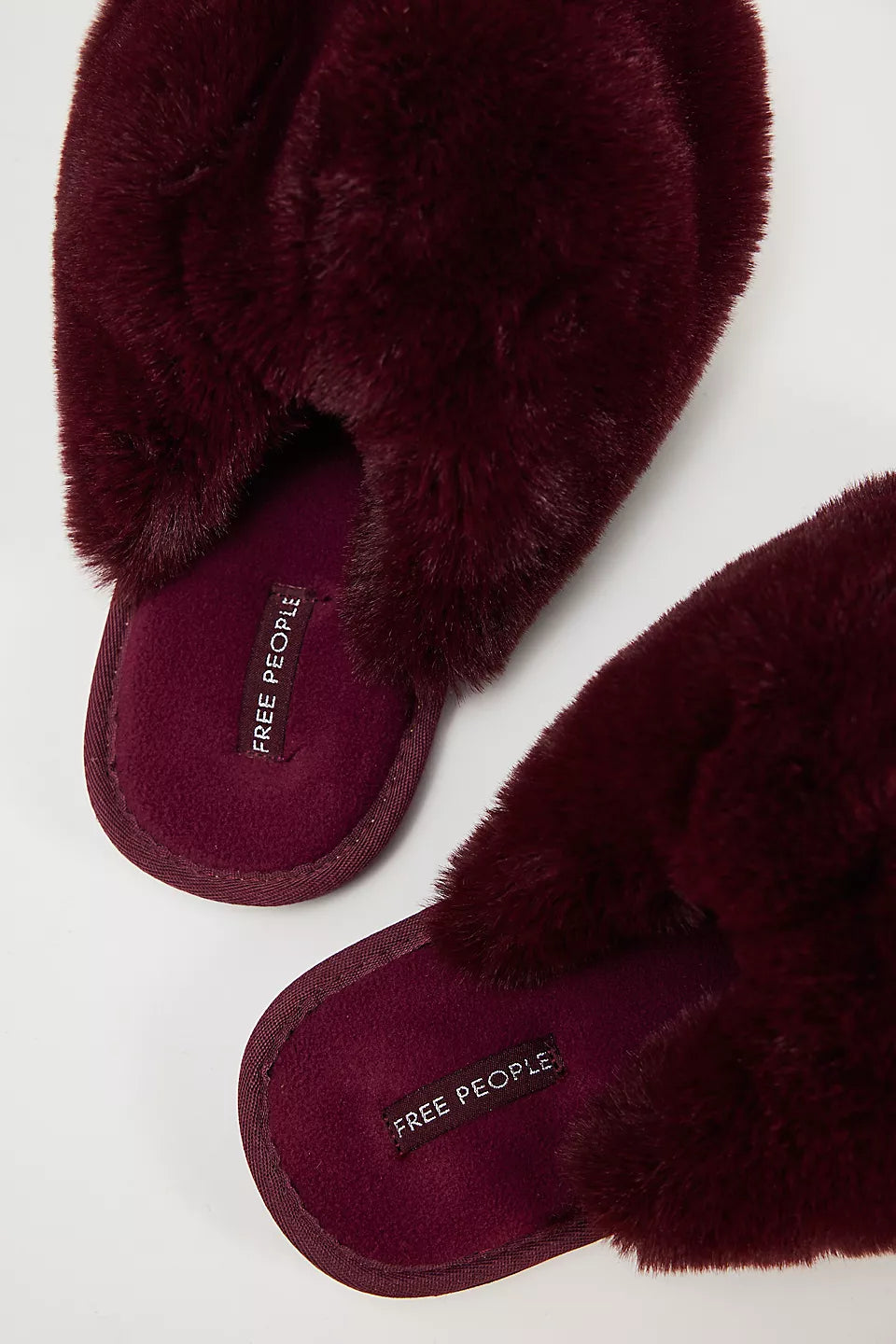 SNOWBALL SLIPPER-CABERNET FAUX FUR