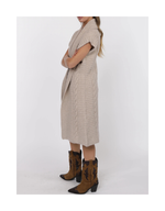 LONG SWEATER VEST-OATMEAL