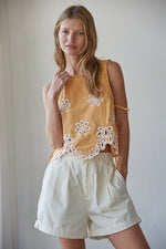 EMBROIDERED SLEEVELESS TOP-MUSTARD