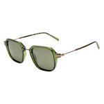 I-SEA Riley sunglasses in emerald green transparent frame with gold metal temples and green polarized lenses, three-quarter view
