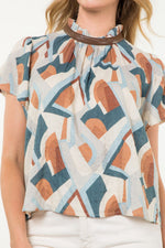 FLUTTER SLEEVE PRINTED TOP-BLUE/BROWN COMBO